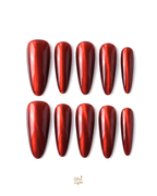 Crimson Cat-Eye Glow｜赤曜紅（鴻運擔當）