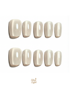 Snow White Cat-Eye Glow ｜雪曜白（自帶高光）