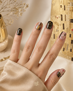 A Room of Gold｜Golden Room Inspired by Klimt